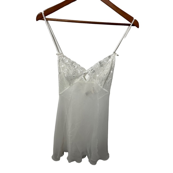 INTIMO AMORE WHITE LACE SHEER CHEMISE LINGERIE TOP SIZE LARGE - Picture 1 of 13